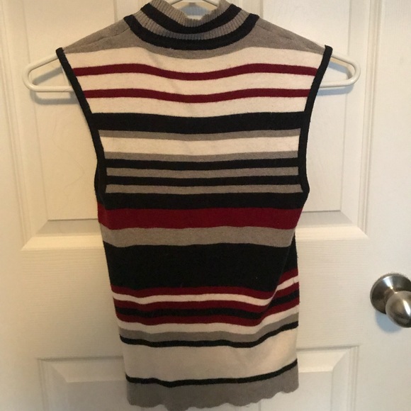 Mock neck tight knit striped top - Picture 4 of 4